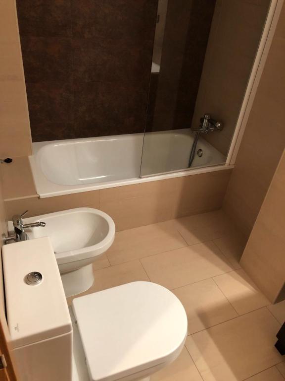 A bathroom at Apartament Neret I