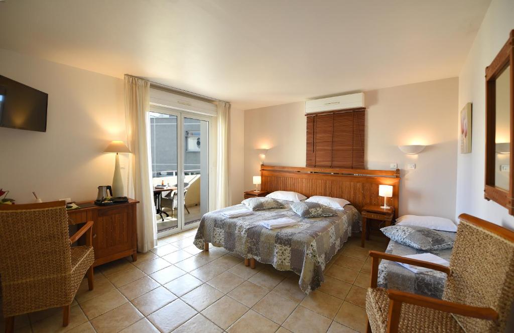 Hôtel A casa di Maria Cicilia - Camera Tripla Deluxe Con Patio
