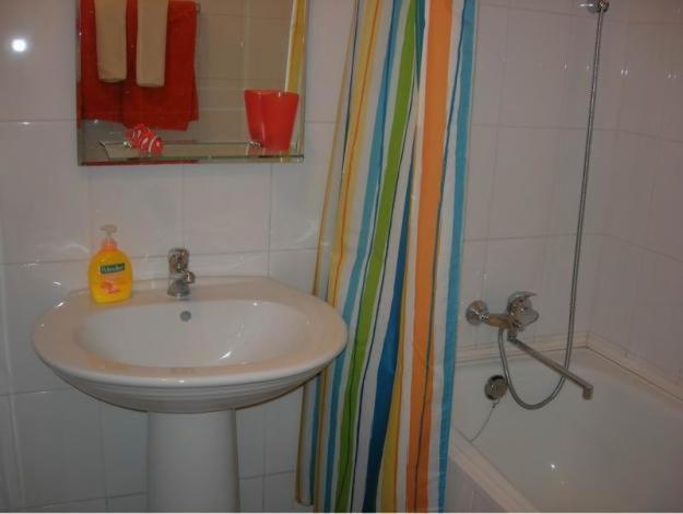 Ванна кімната в Apartment na Zhudro