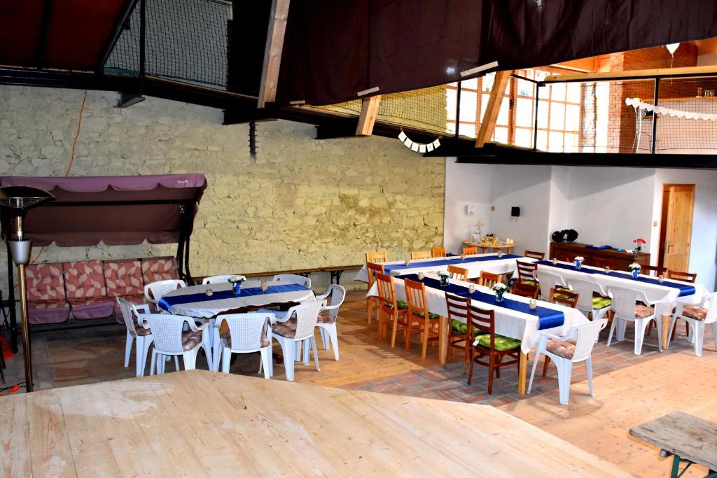 Restaurace v ubytování Restaurace a penzion U Lva