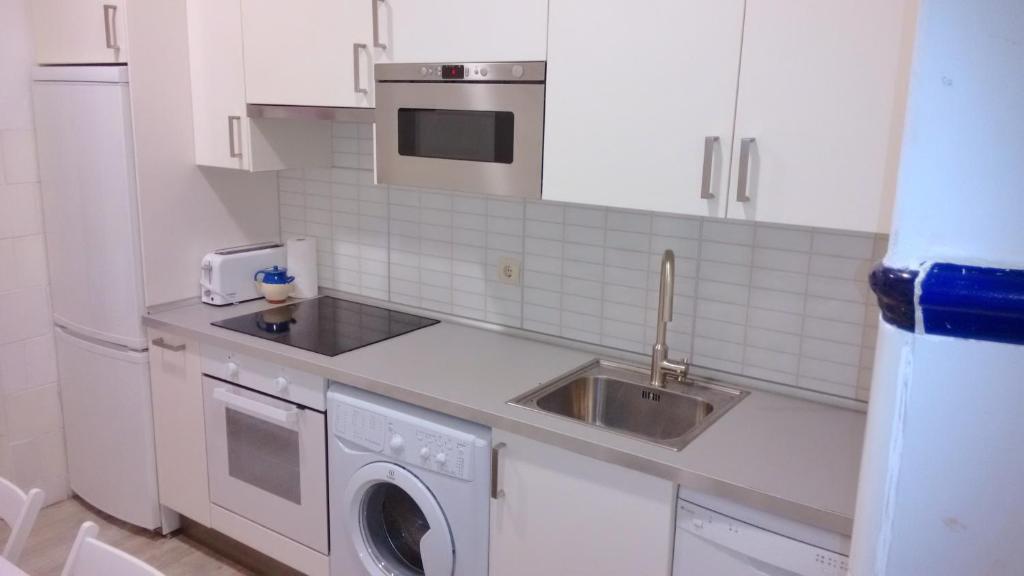 Kuchyňa alebo kuchynka v ubytovaní Matia apartamento