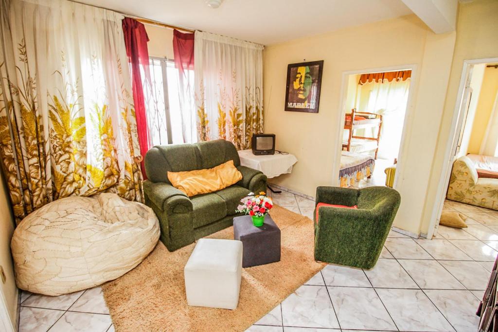  Apartamentos Próximo ao Mar em Balneário Balneário Camboriú