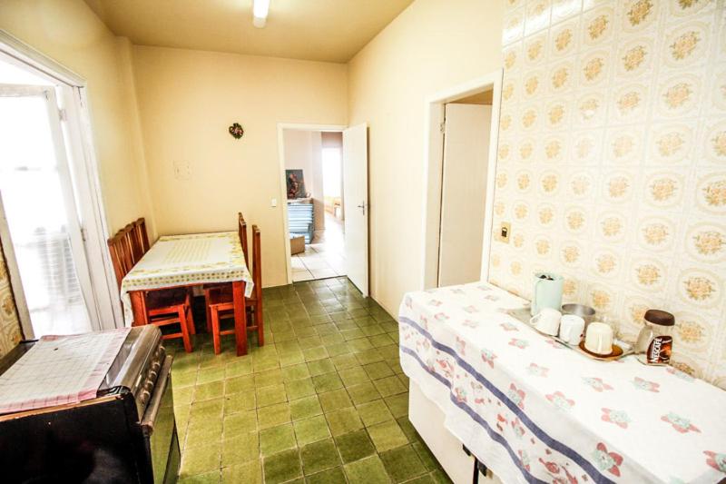 Apartamentos Próximo ao Mar em Balneário Balneário Camboriú