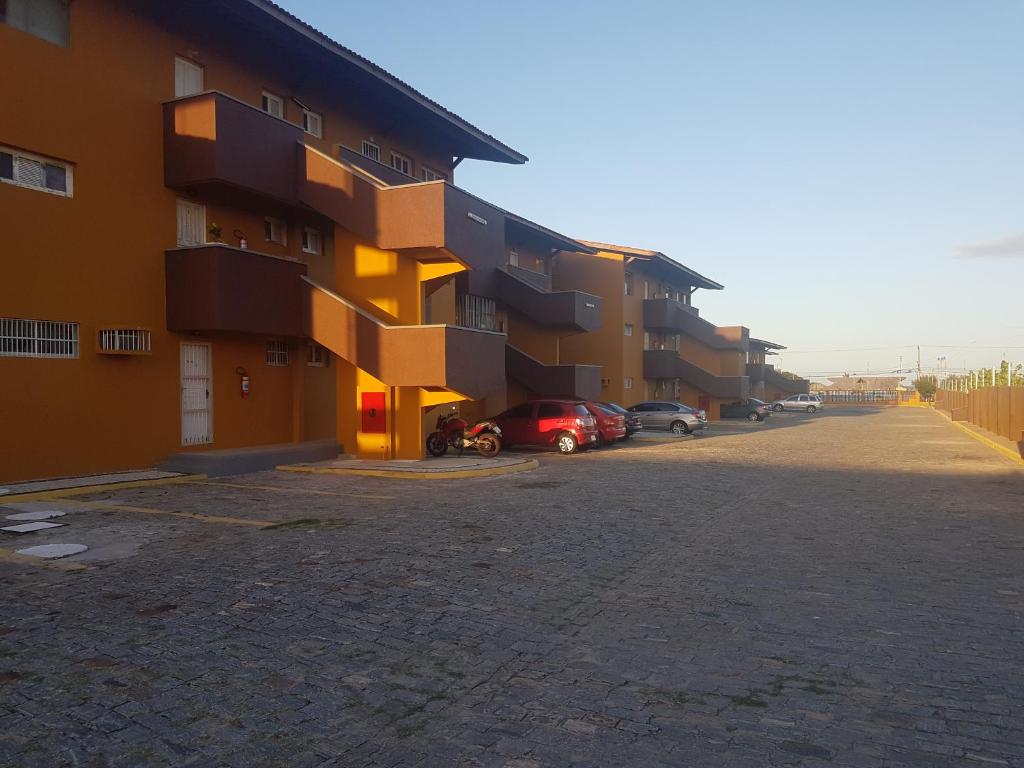  Village Cartier