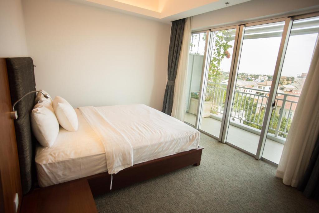 Bellevue Serviced Apartments - One-Bedroom Apartment