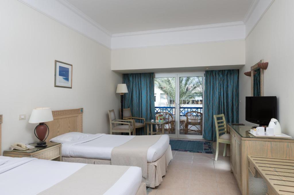 Naama Bay Hotel & Resort - 