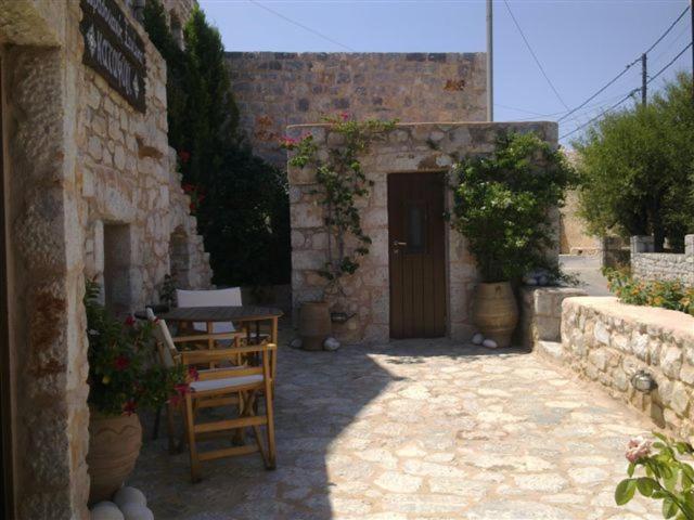 Fotografie z fotogalerie ubytování Katafigi v destinaci Pirgos Dhirou