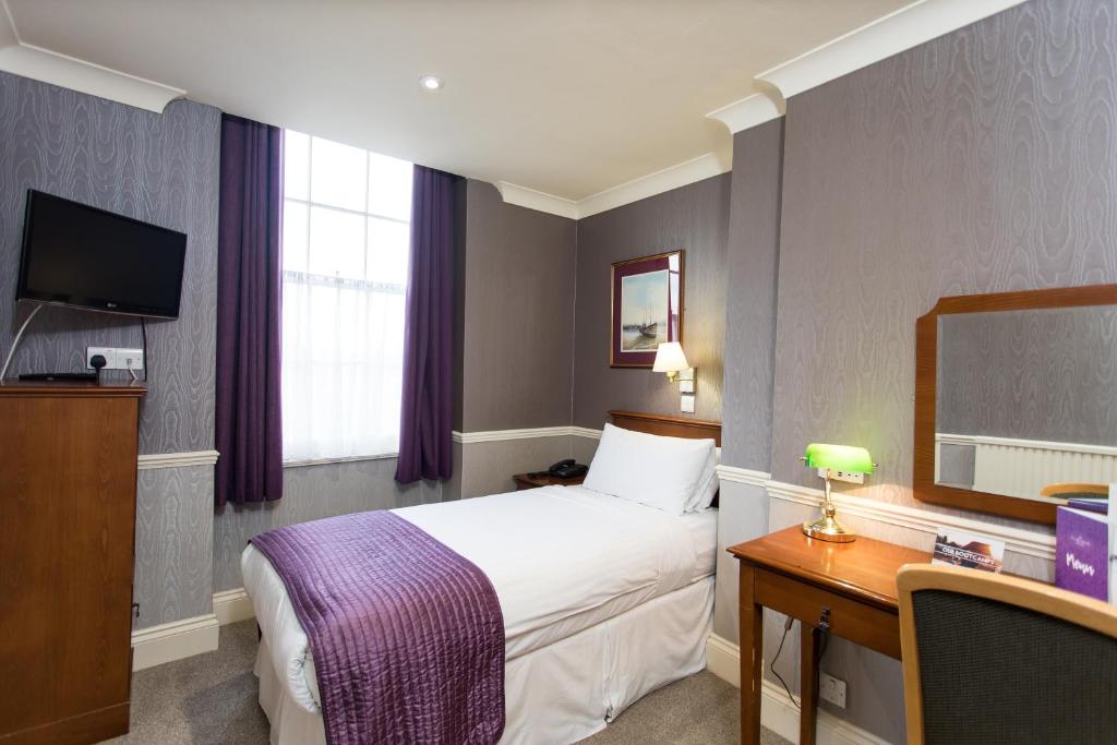 The Clarendon Hotel - Resim 20