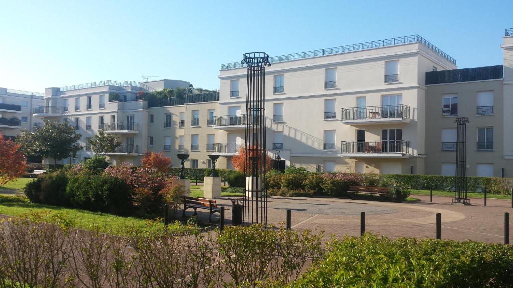 Appartement avec rez de jardin à Disneyland - 18