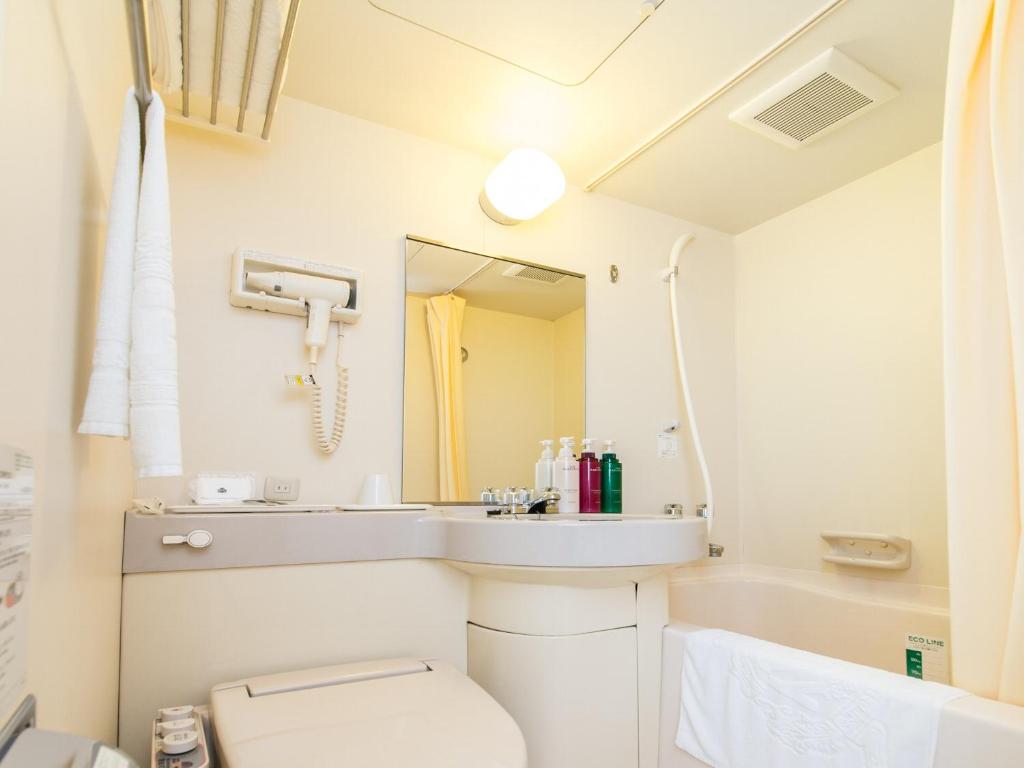 Koupelna v ubytování APA Hotel Fukui Katamachi
