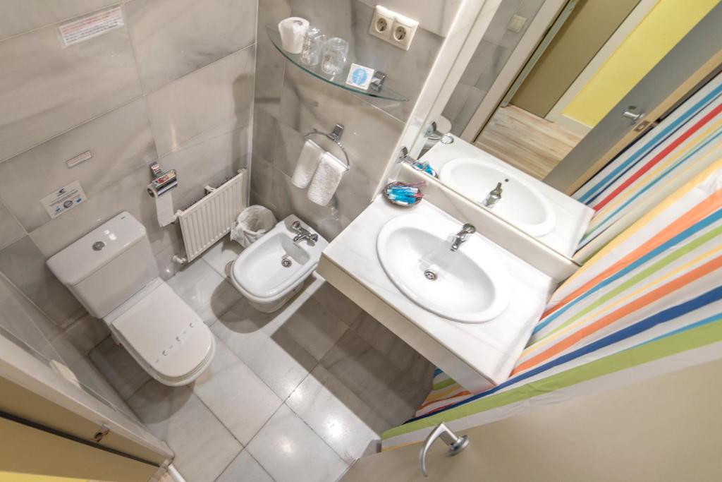 Un baño de Hotel Concordy