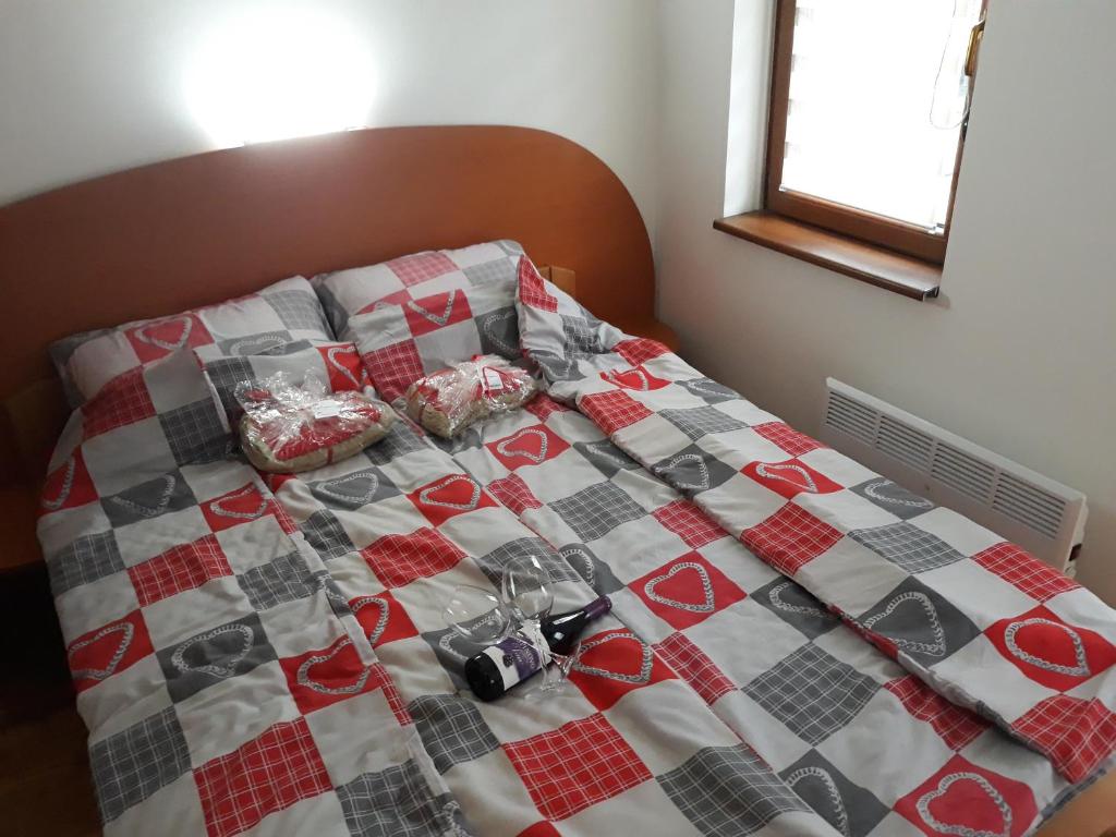 Apartment Hedonic - Apartment