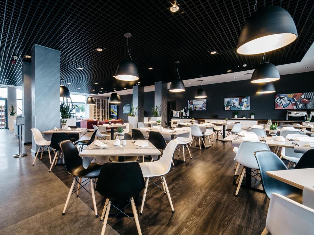 Q Hotel Kraków - Resim 13