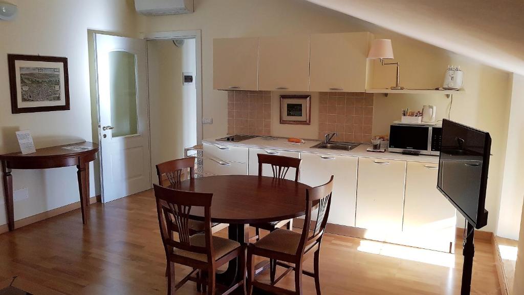 Kuchyň nebo kuchyňský kout v ubytování Relais Villa Selle
