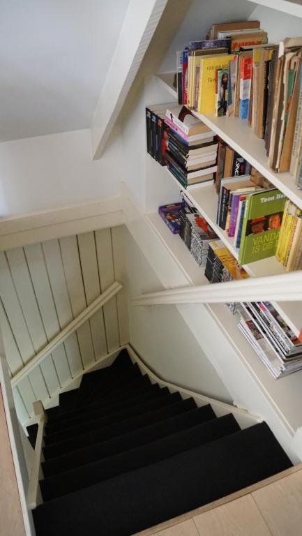 Room One-Twenty-One - Appartement Met Balkon