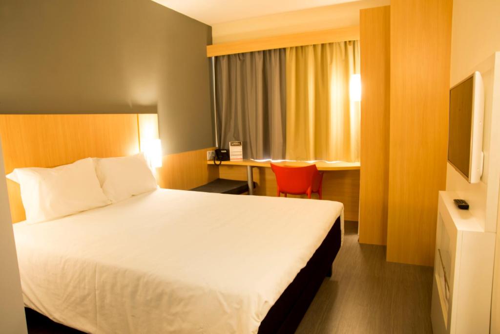 ibis Aracruz
