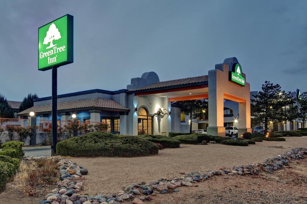 a hotel with a sign in front of it at GreenTree Inn Prescott Valley in Prescott Valley