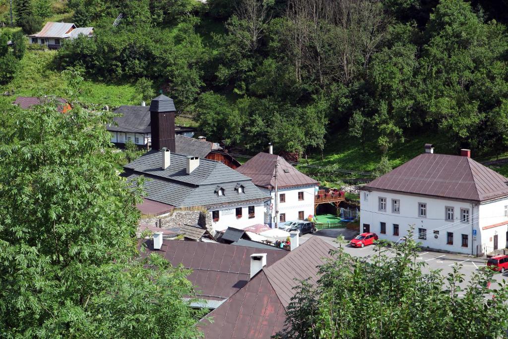 The building in which a vendégházakat is located