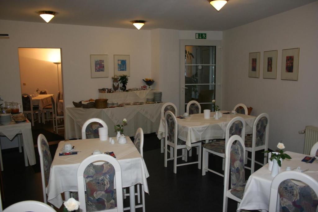 Restaurace v ubytování Hotel Garni