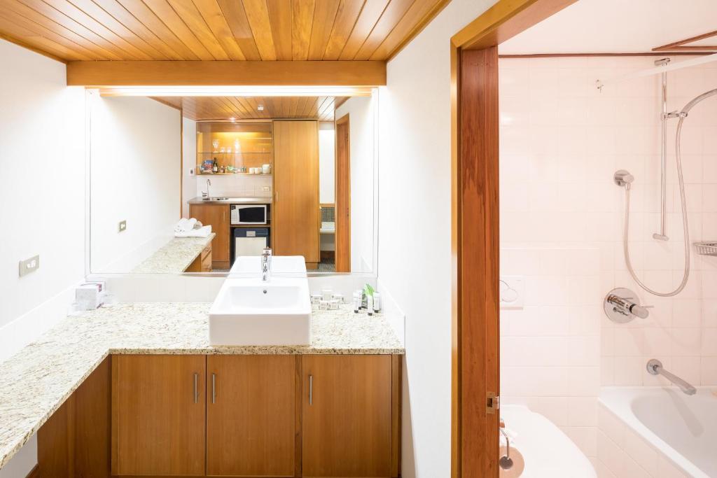 Commodore Airport Hotel Christchurch - Resim 40