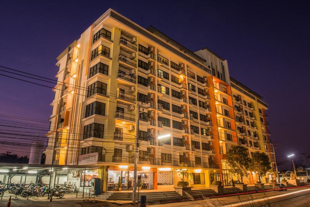 Фото Supawimol Mansion