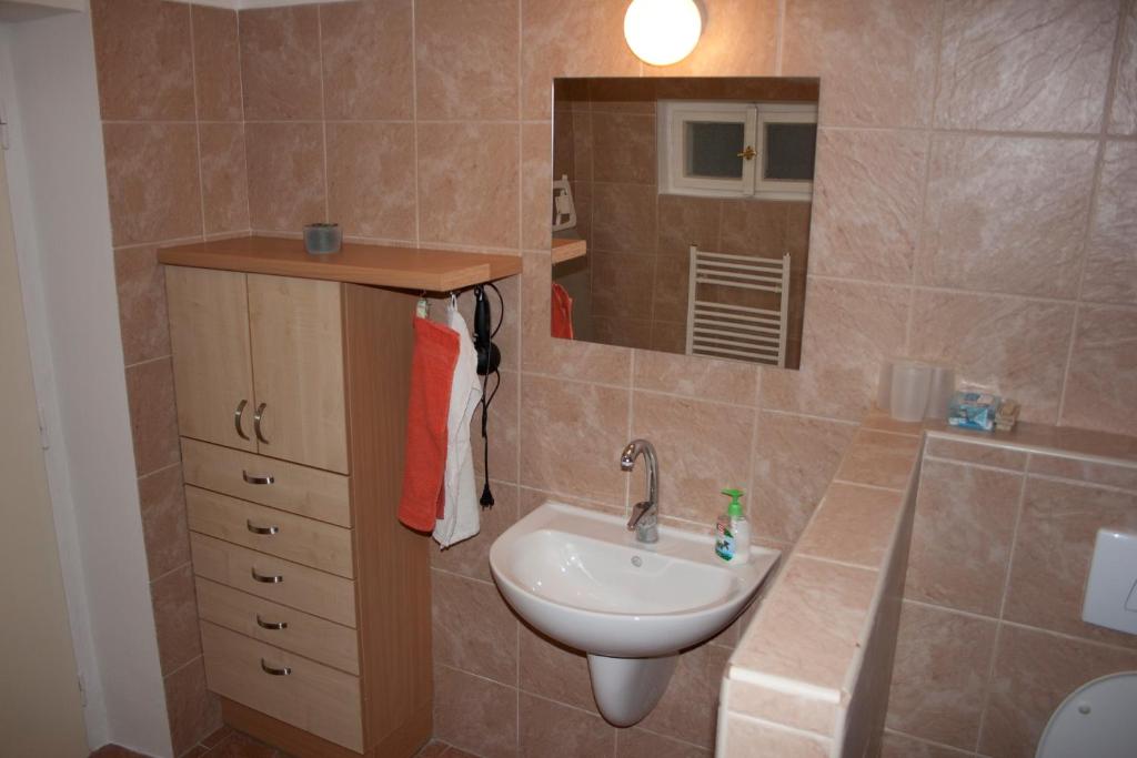 Karlova 25 Apartments - 4