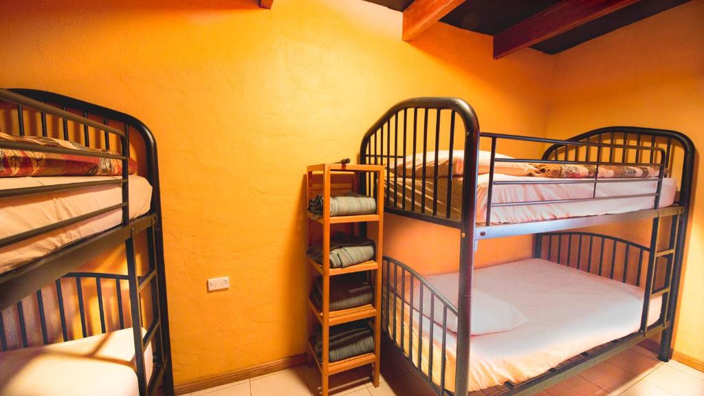 The Underground Motel - Deluxe Family Suite