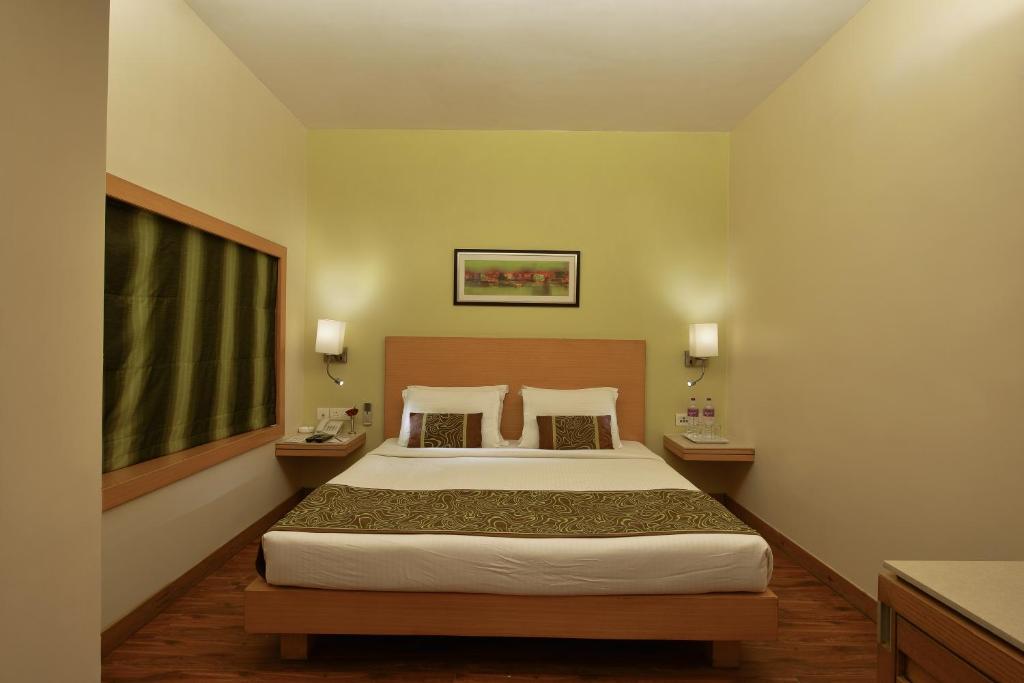 Hotel Heritage formerly known as Comfort Inn Heritage photo