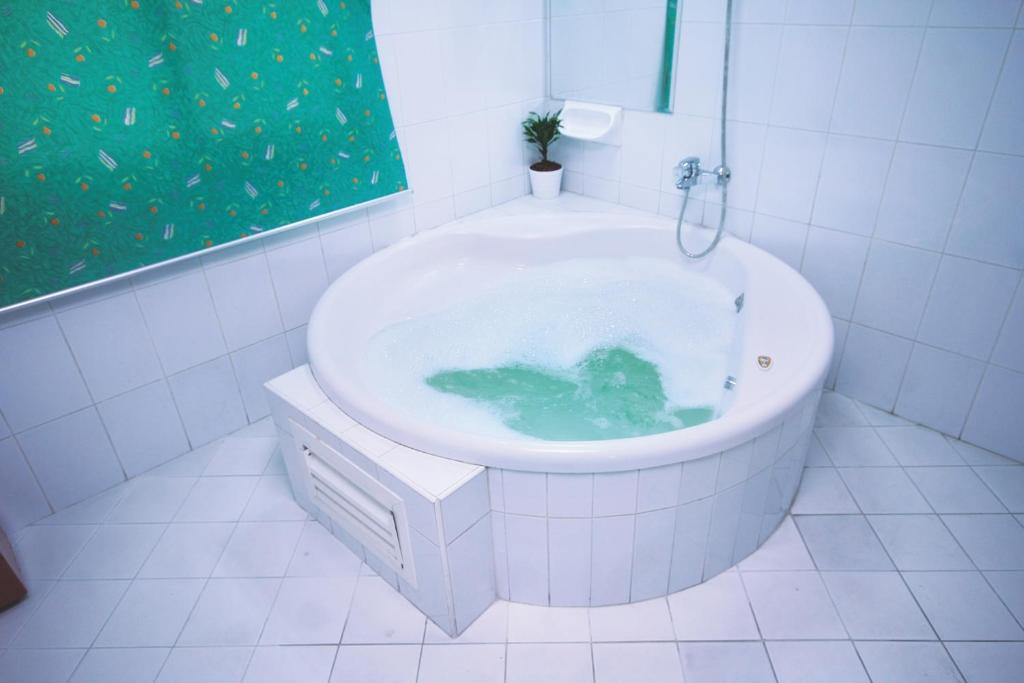 Florida City Hotel Apartments (Previously Flora Hotel Apartments) - Resim 21