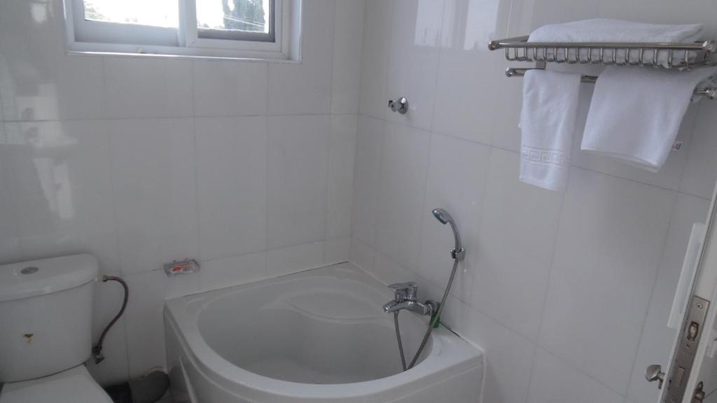 BL Airport Hotel - Budget Double Room