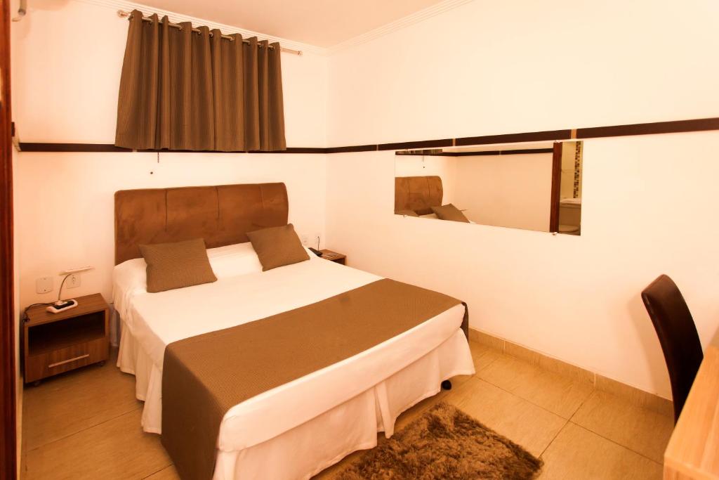  Hotel Arlen