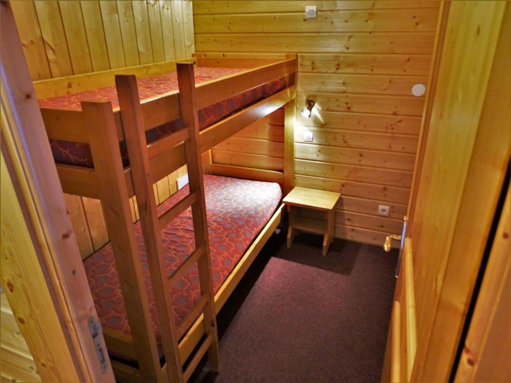 Postel nebo postele na pokoji v ubytování Appartements in Roc de Peclet by PiaundDirk