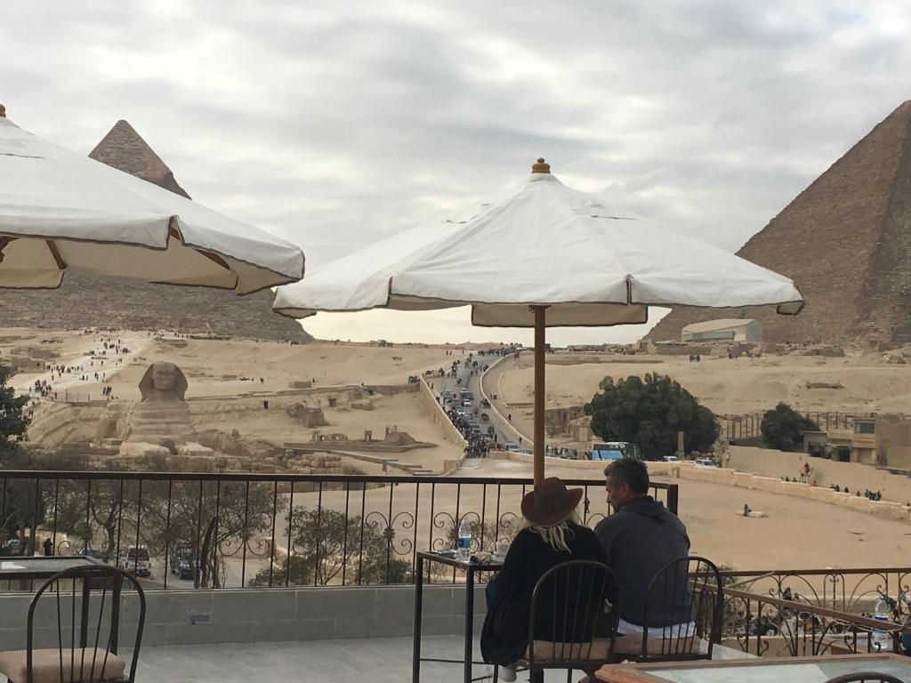 Pyramids View Inn Bed & Breakfast - 9