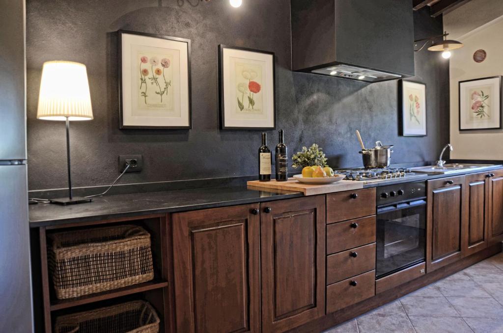 A kitchen or kitchenette at Agriturismo Piettorri