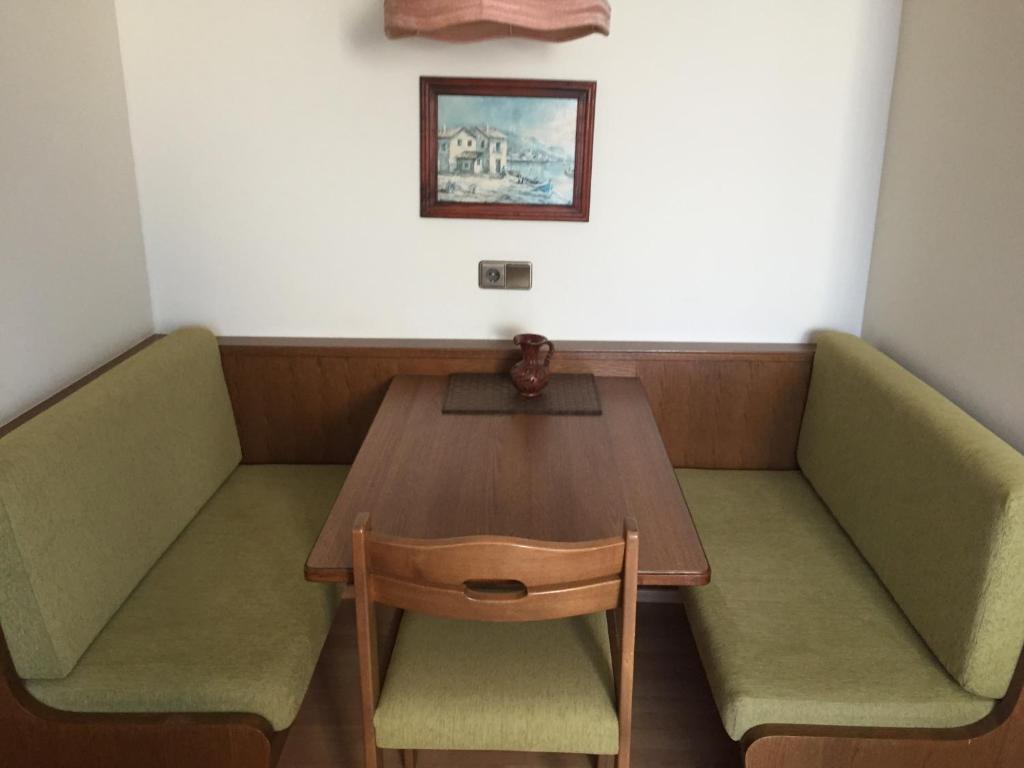 Istumisnurk majutusasutuses Haus Daniela