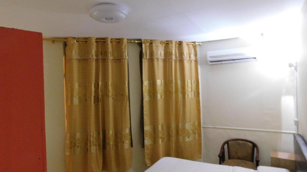 Postel nebo postele na pokoji v ubytování Hotel Ocean