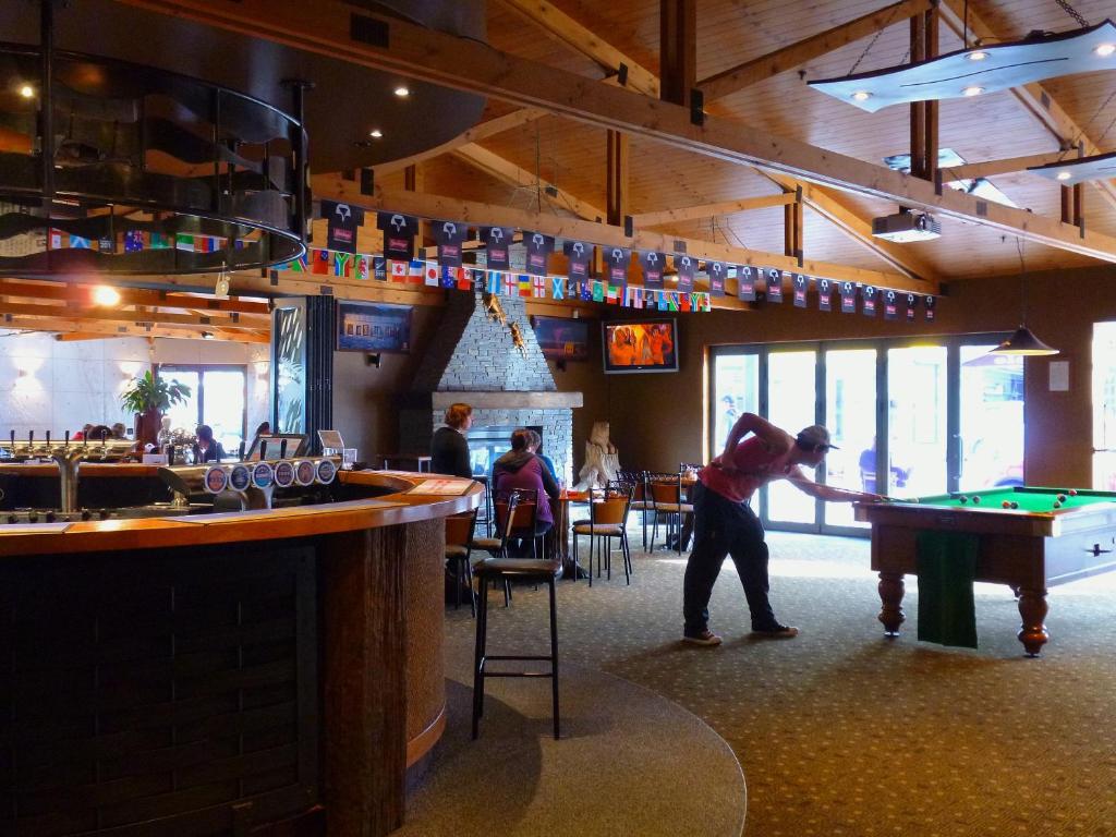 Stumpers Hotel - Resim 5