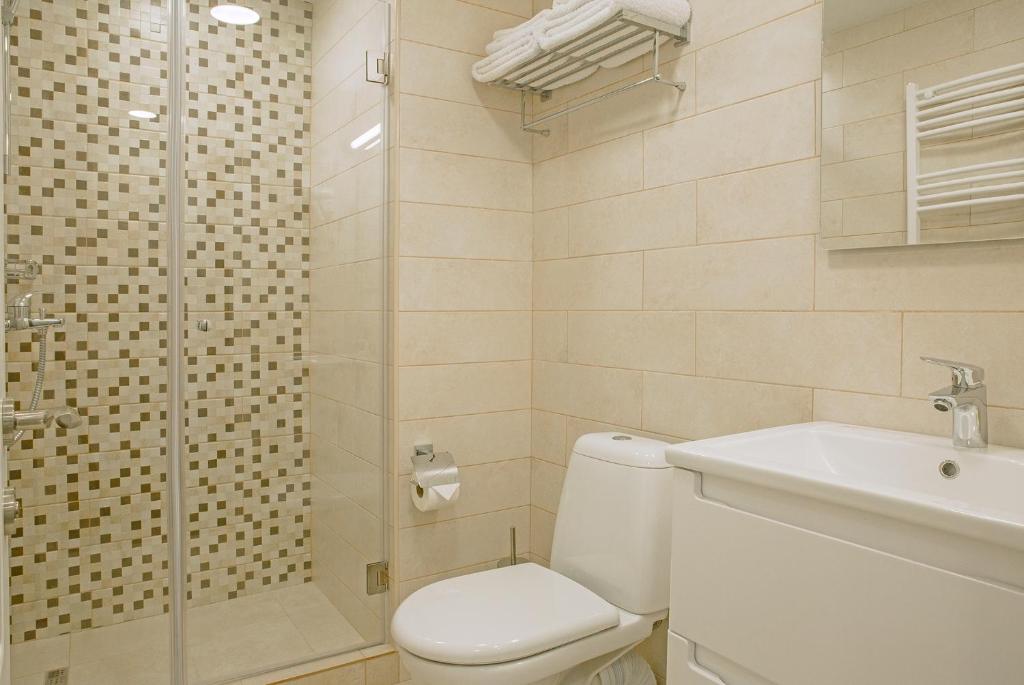Koupelna v ubytování Kokhta Plaza Boutique Hotel