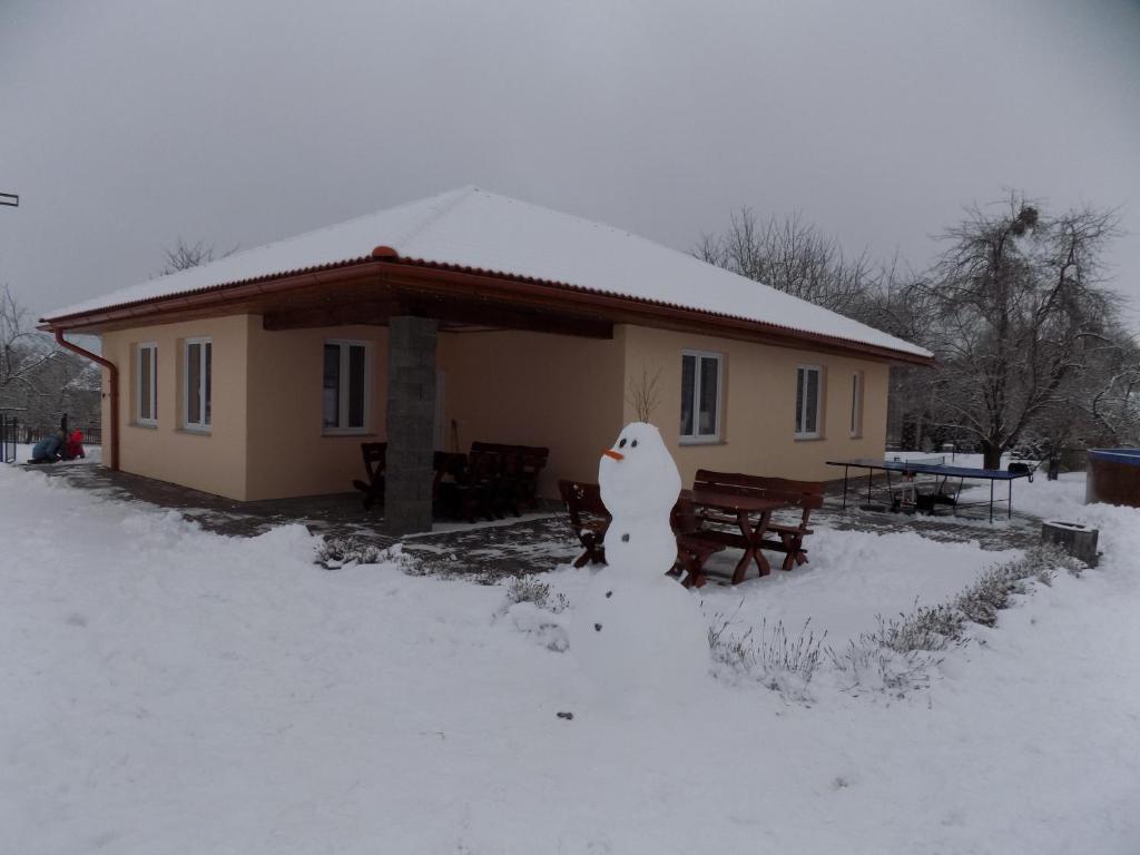 Holiday House Adrelot v zimě