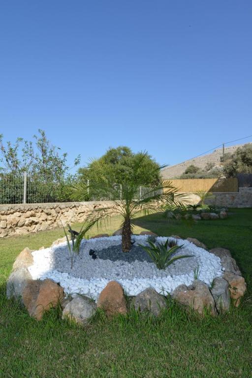 Golden View Studios - 7