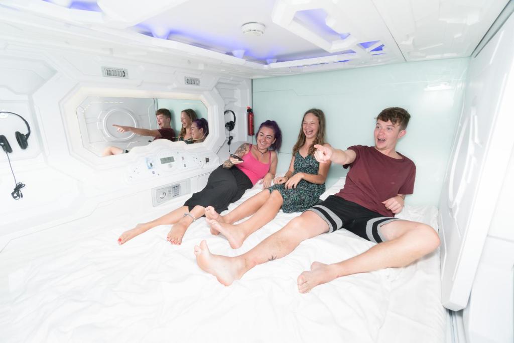 Hosté ubytování Seaview Capsule Hotel