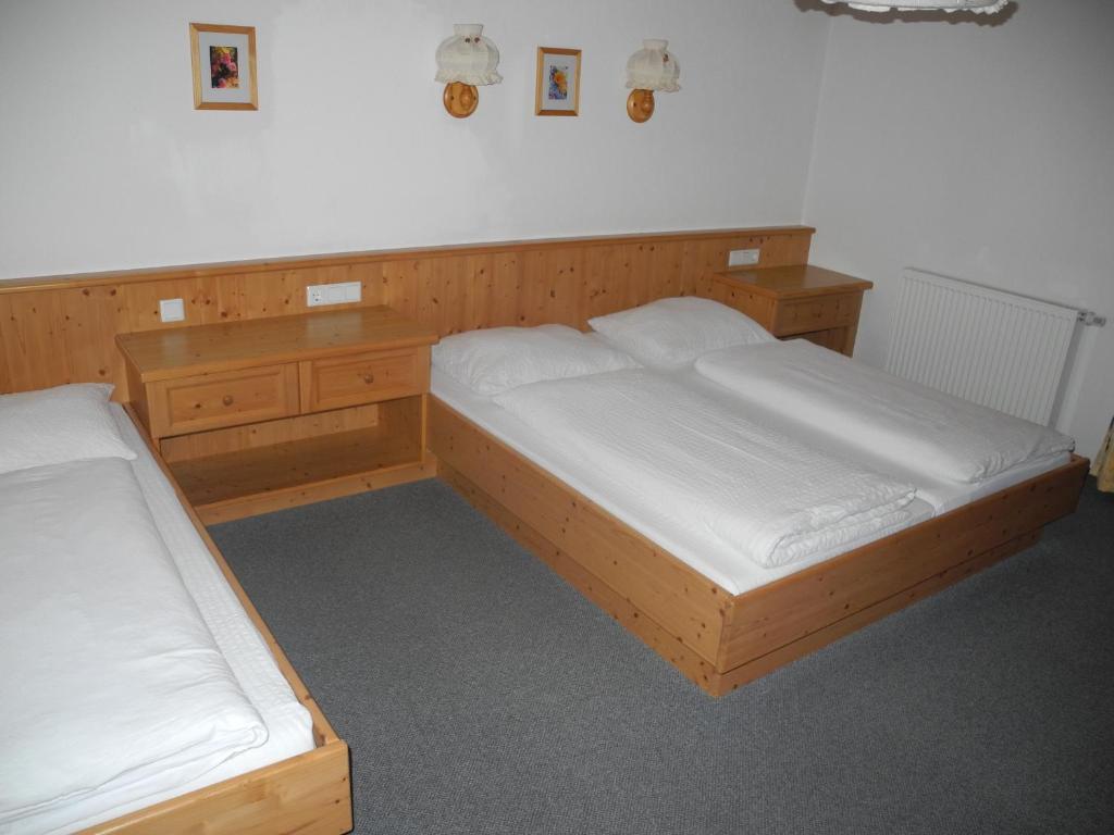 Postel nebo postele na pokoji v ubytování Honsnhof