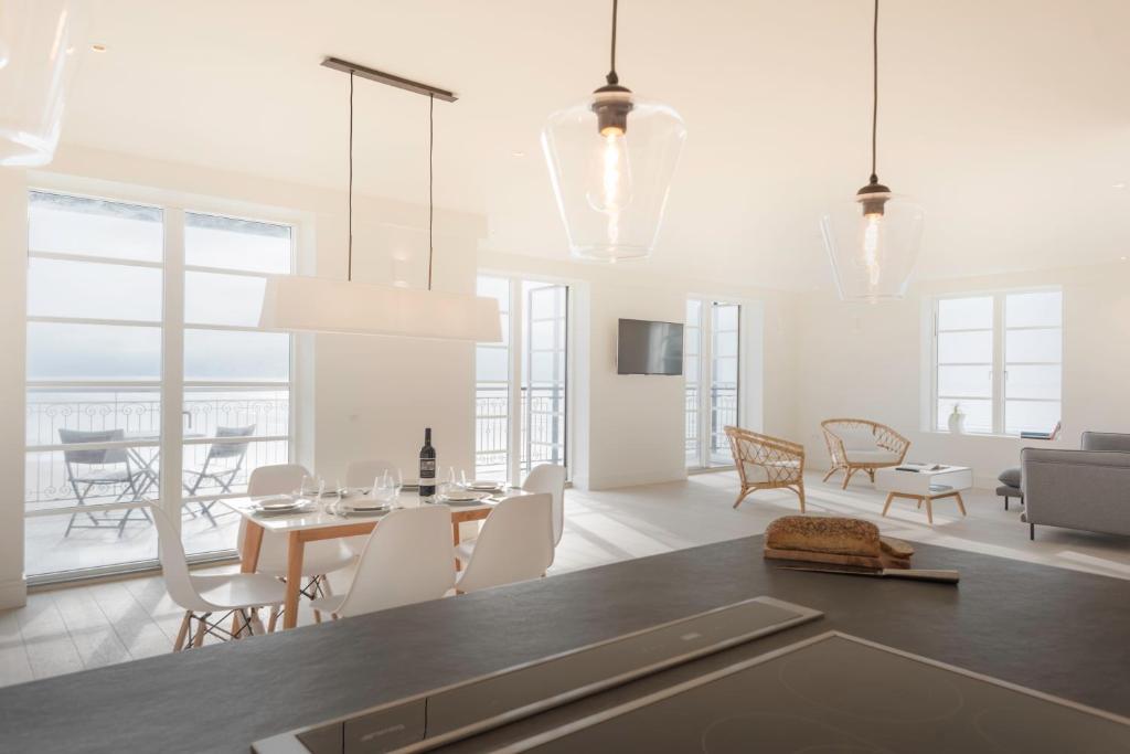 Телевизор и/или развлекательный центр в Chalet Saunton