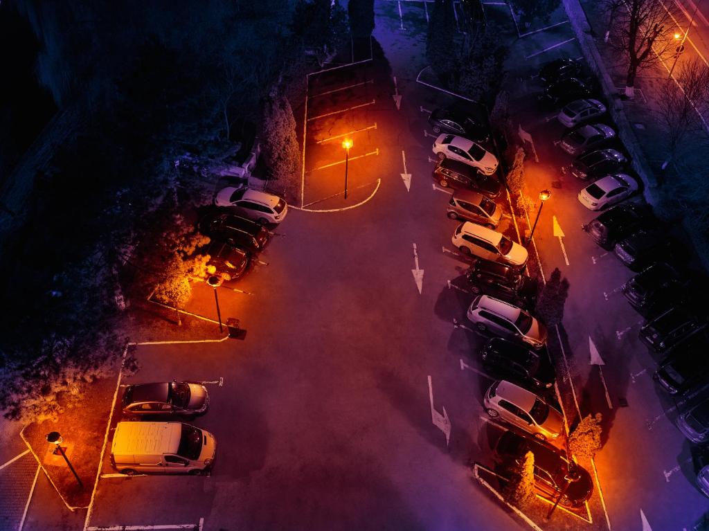 Continental Forum Oradea - Resim 39