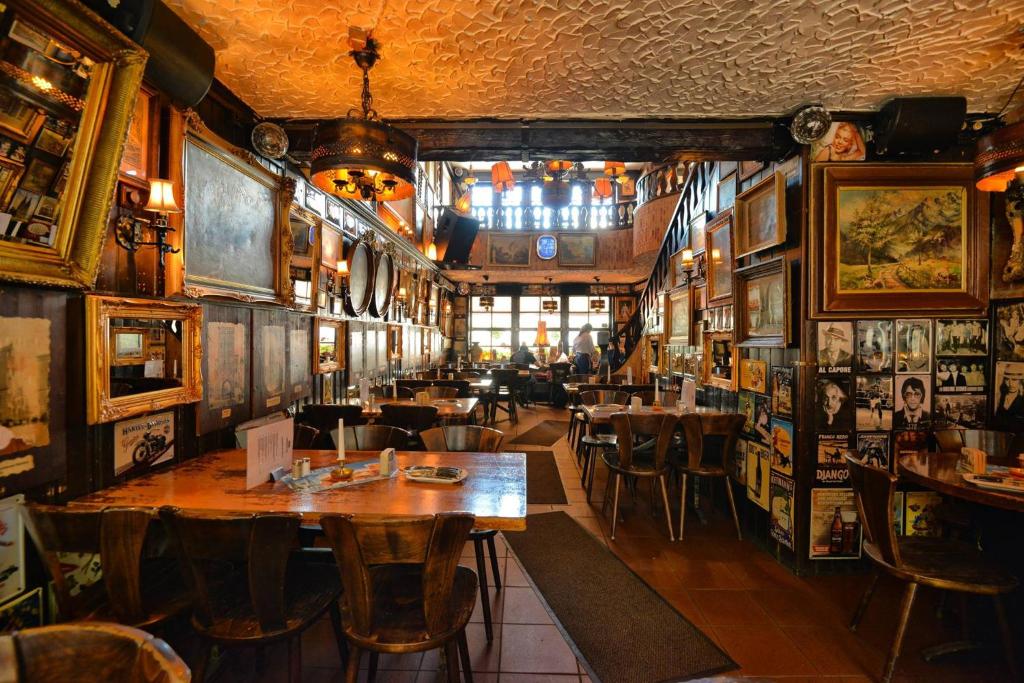 Hotel und Restaurant Löwenbräu Köln - Resim 2