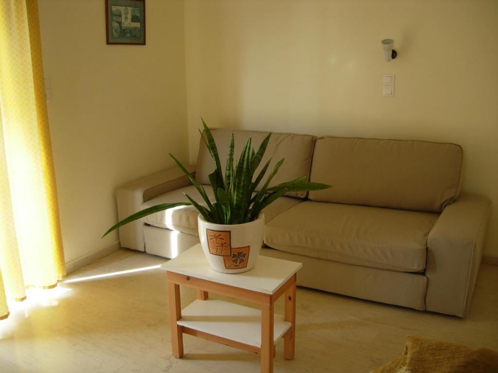 Posezení v ubytování Philippos Studios & Apartments