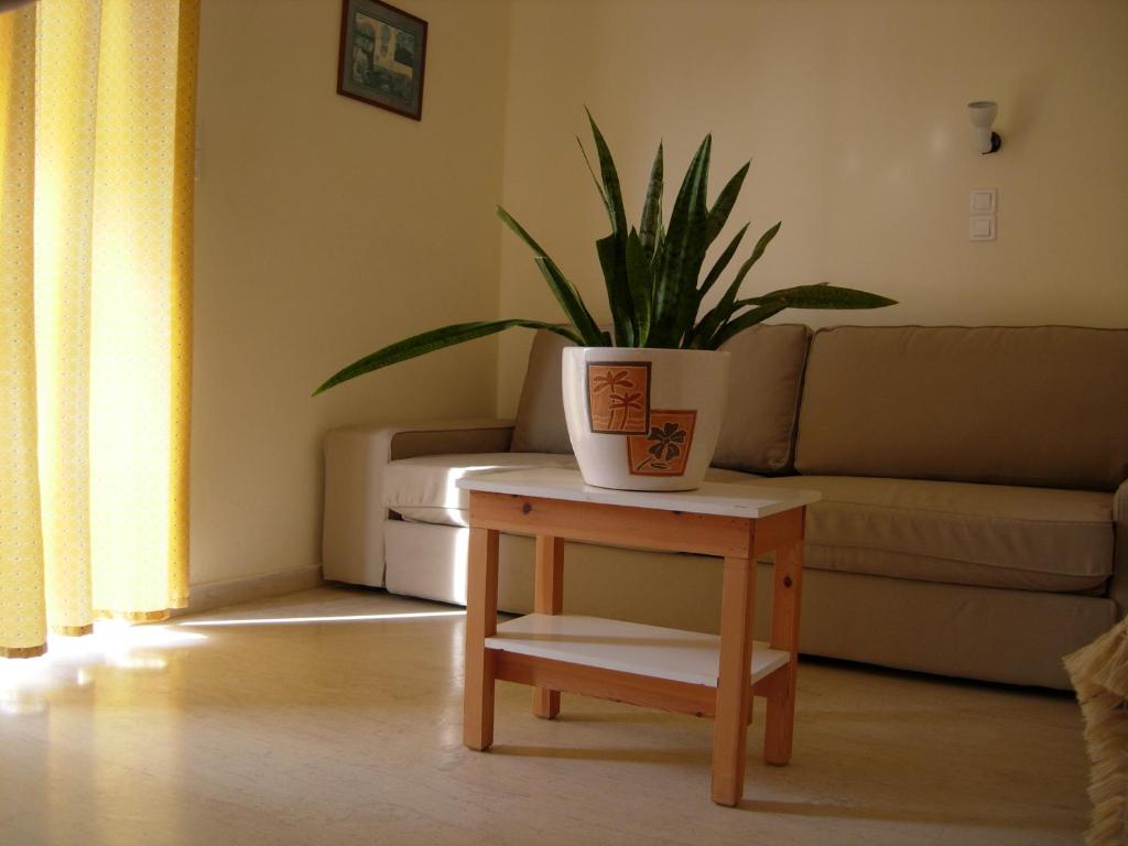 Posezení v ubytování Philippos Studios & Apartments