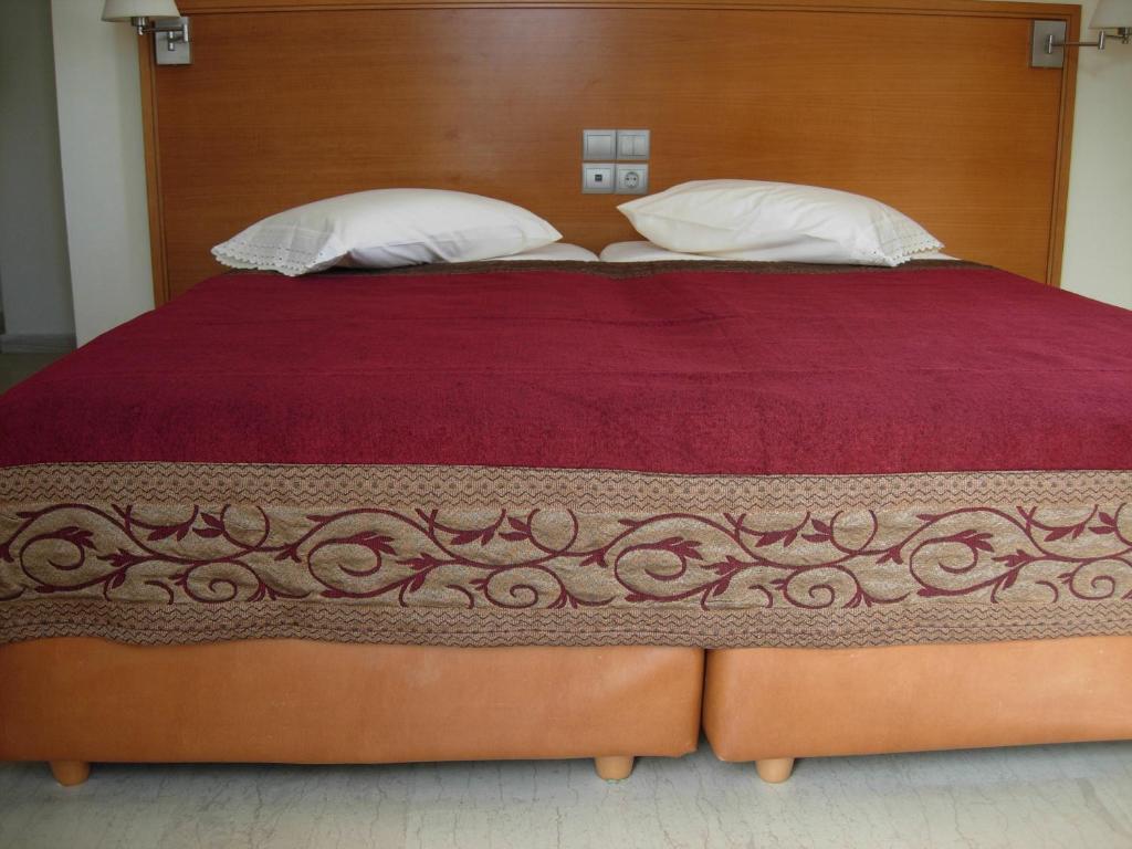 Postel nebo postele na pokoji v ubytování Philippos Studios & Apartments