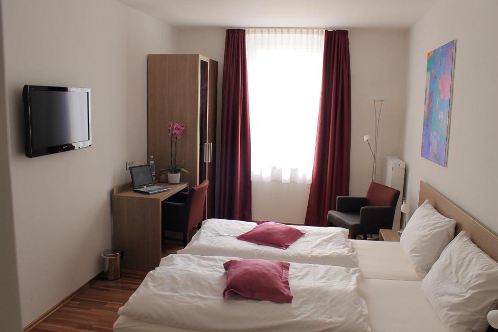RheinHotel ARTE - Apartment With Garden View