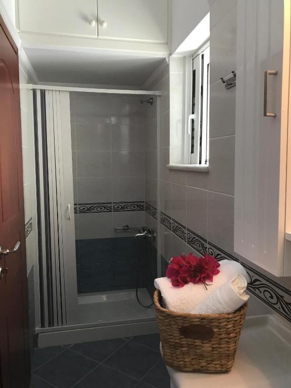 Barbaras Apartments - 5